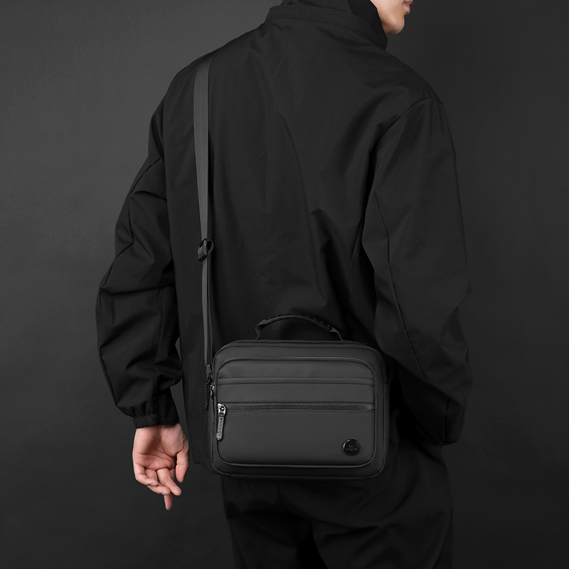 Cycling Commute Essentials - Lichtgewicht nylon crossbodytas voor heren -