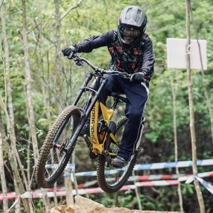 Avitus Heren Mtb Schoen Met 2- - Cycling Commuter Shoes recensie en prijs